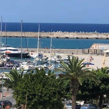 Kate Apartment, Across The Marina Rethymno  ภายนอก รูปภาพ